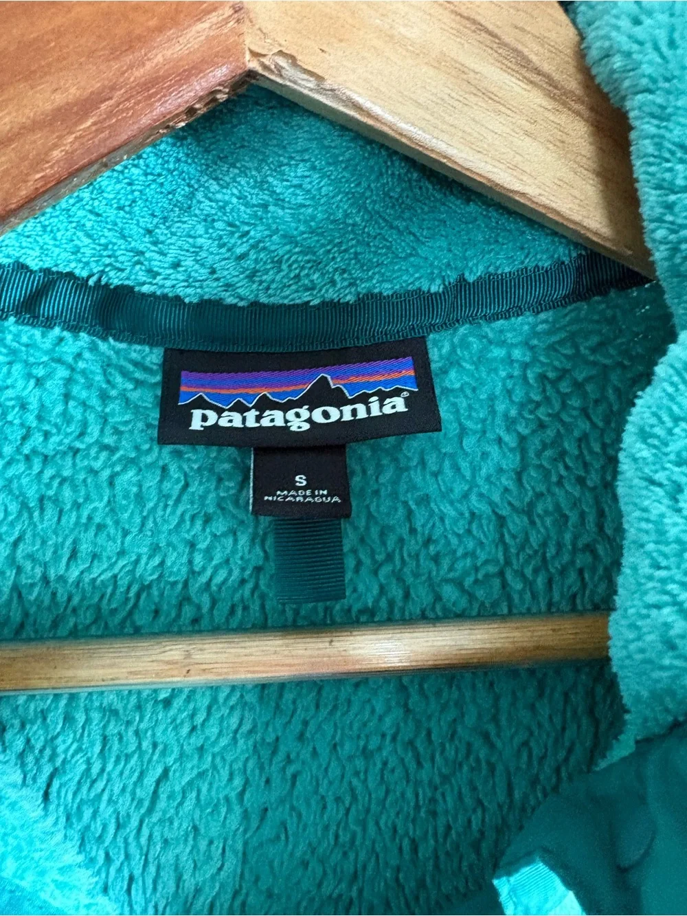 Patagonia Women’s Re-Tool Half Snap Pullover Fleece in Teal Turquoise, Small